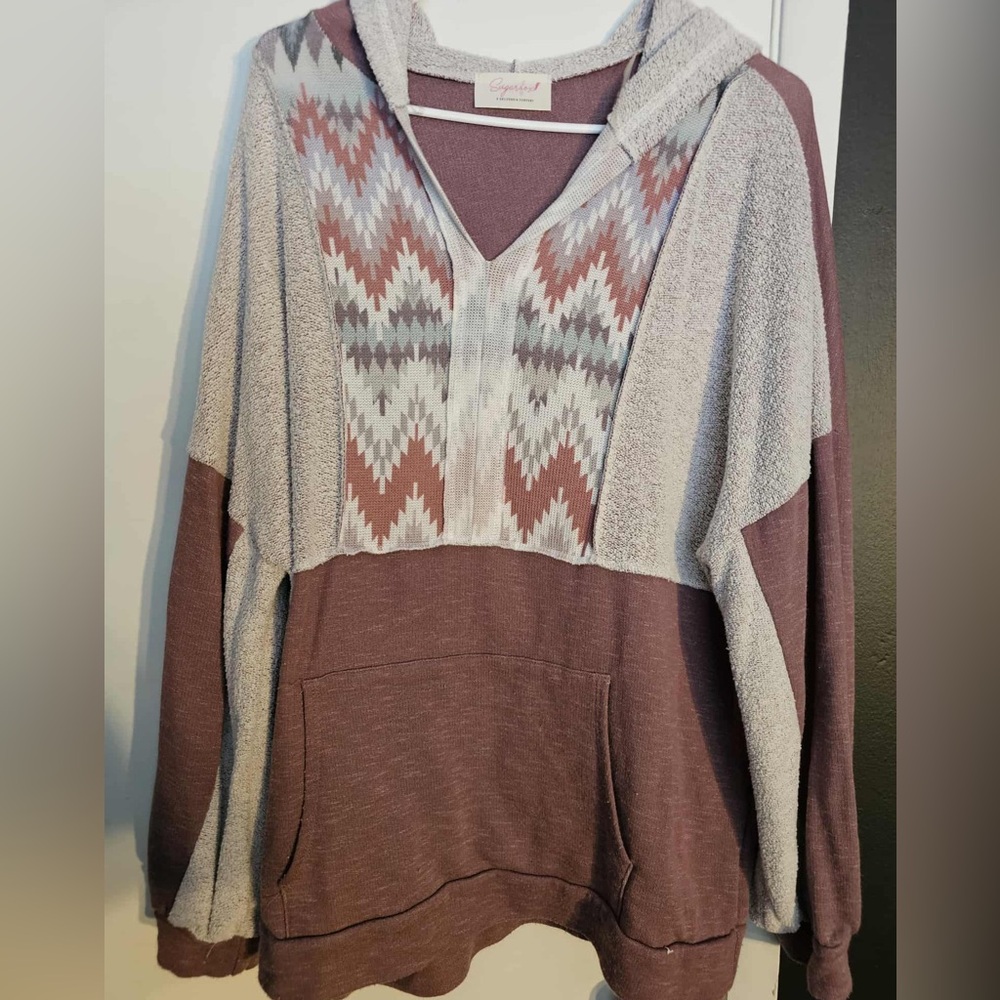 Cozy Aztec Patterned Hoodie